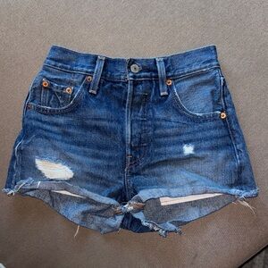 Levi’s 501 Cutoff shorts